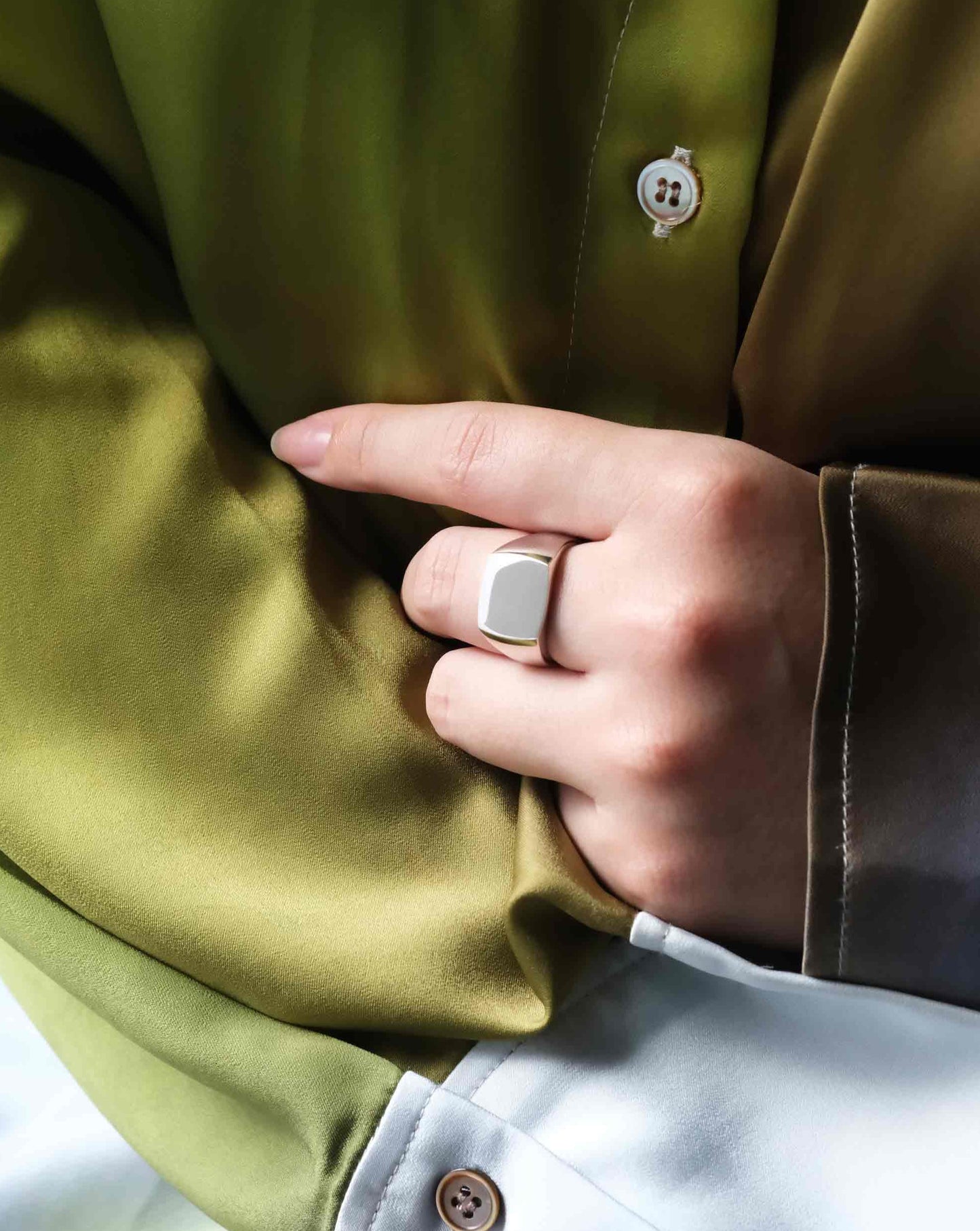 Square Signet