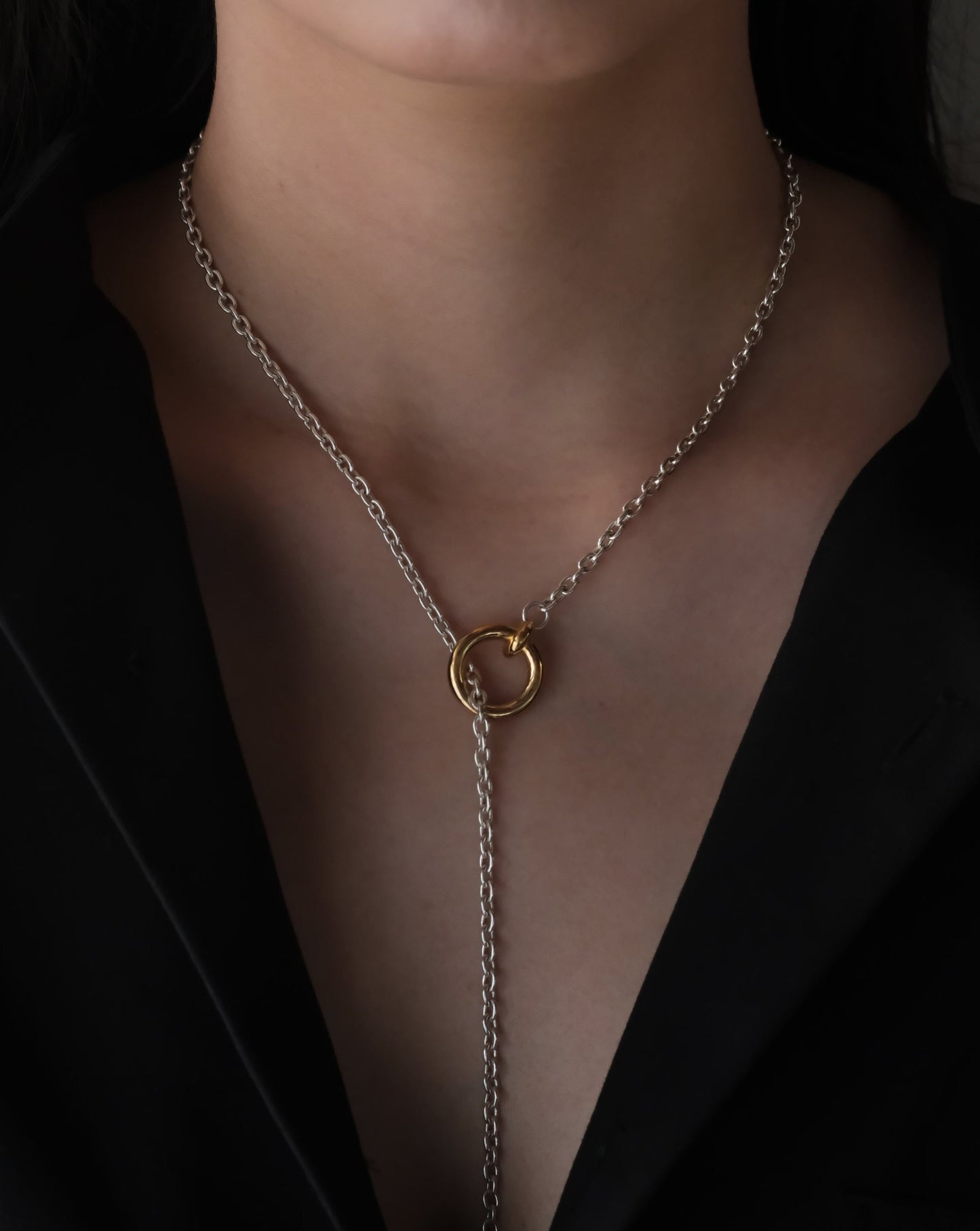 W Hoop Necklace Gold