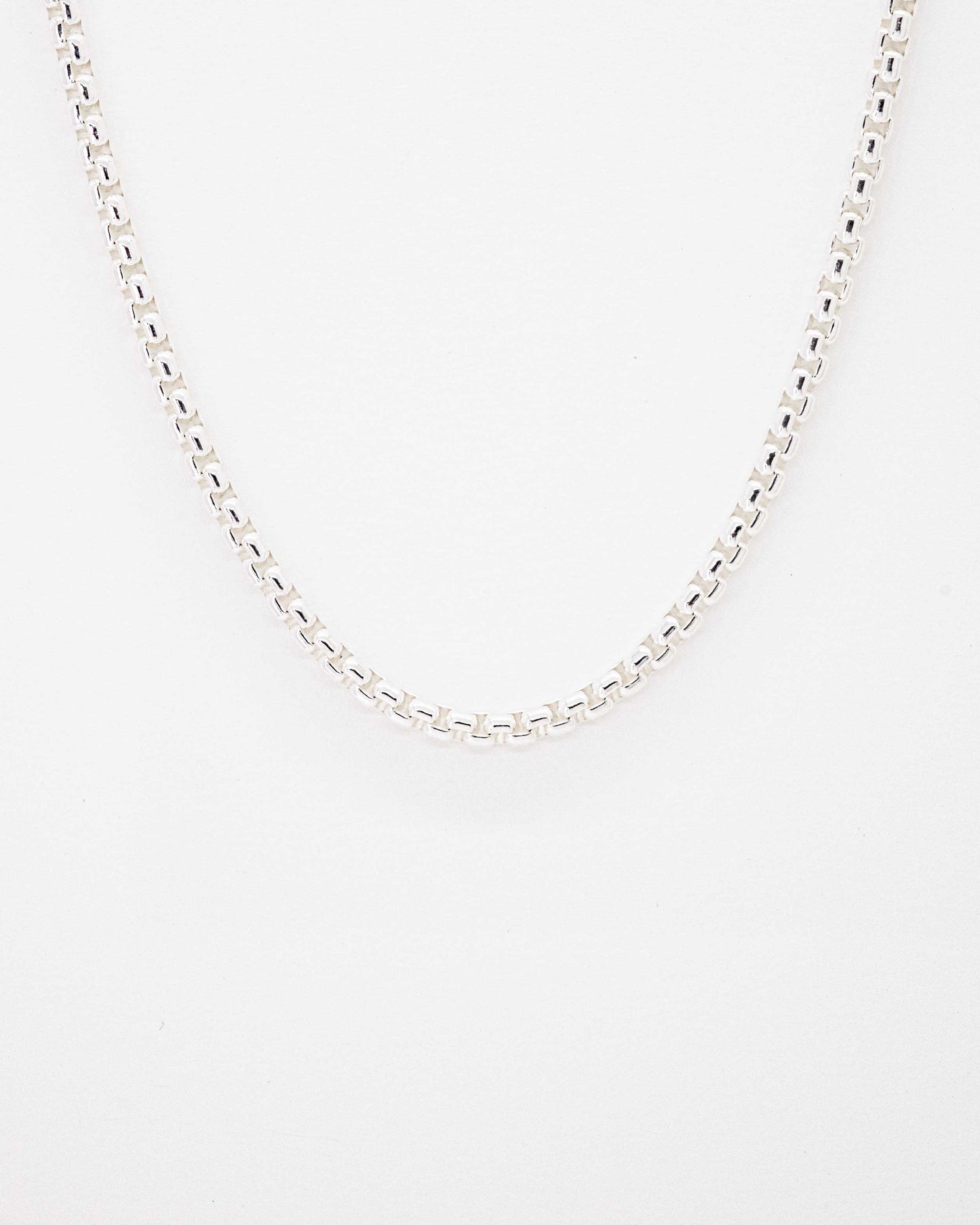 Round Square chain Necklace