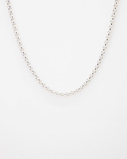 Round Square chain Necklace