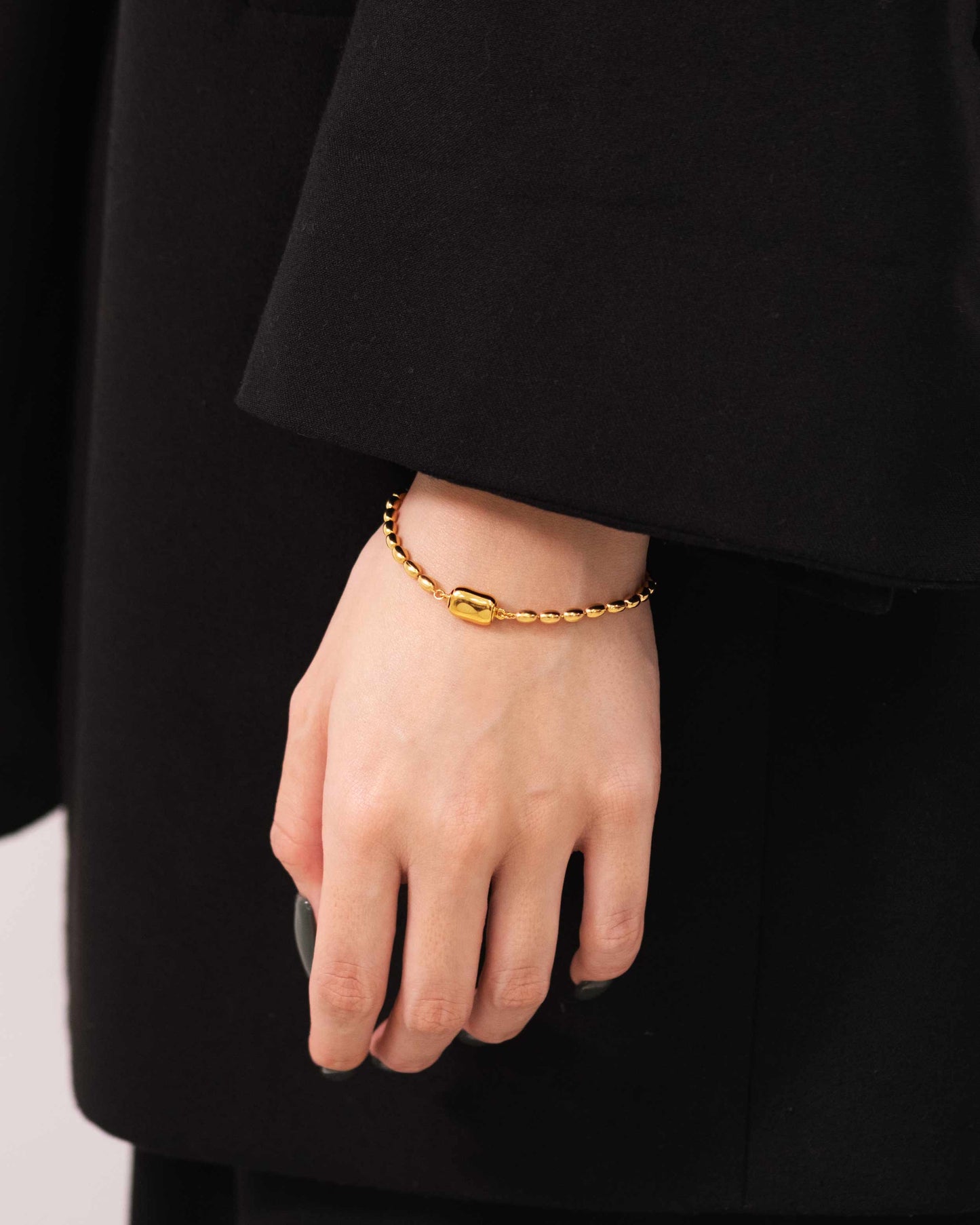 Oval ball gold Bracelet with gold beans